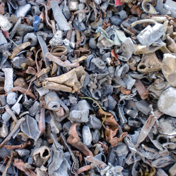 Metales fragmentados